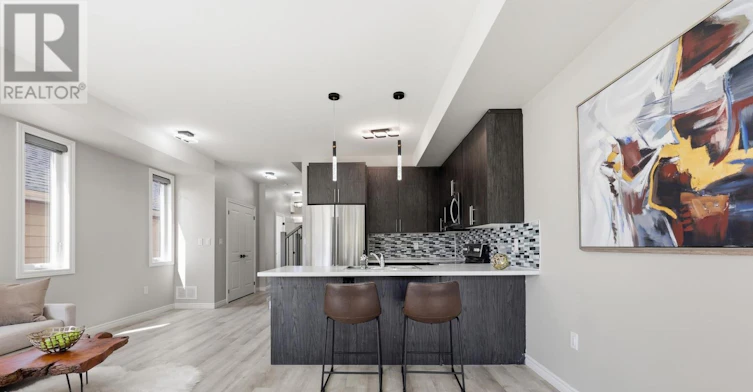 37 Delena Avenue S, Hamilton, ON, L9H 1B7 - 11