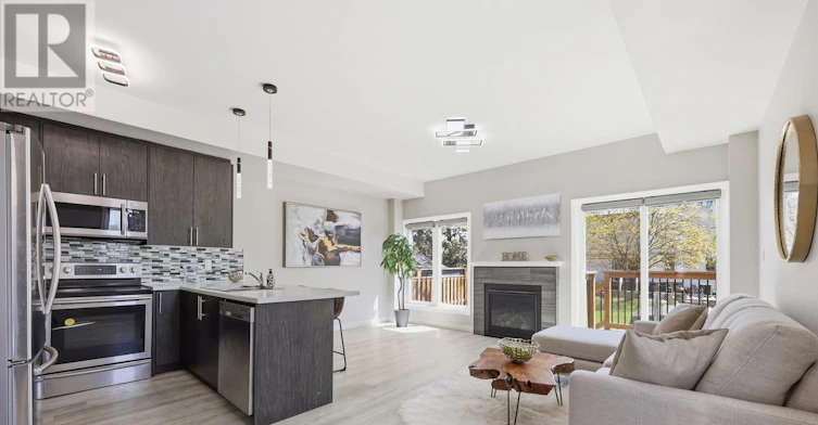 37 Delena Avenue S, Hamilton, ON, L9H 1B7 - 8