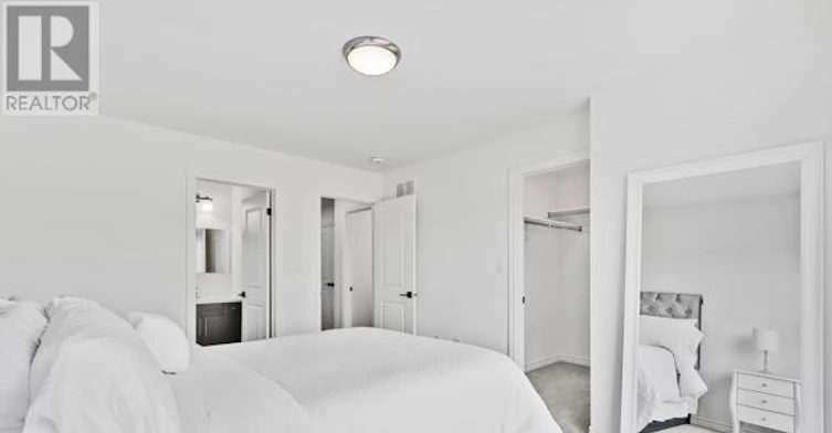 37 Delena Avenue S, Hamilton, ON, L9H 1B7 - 18