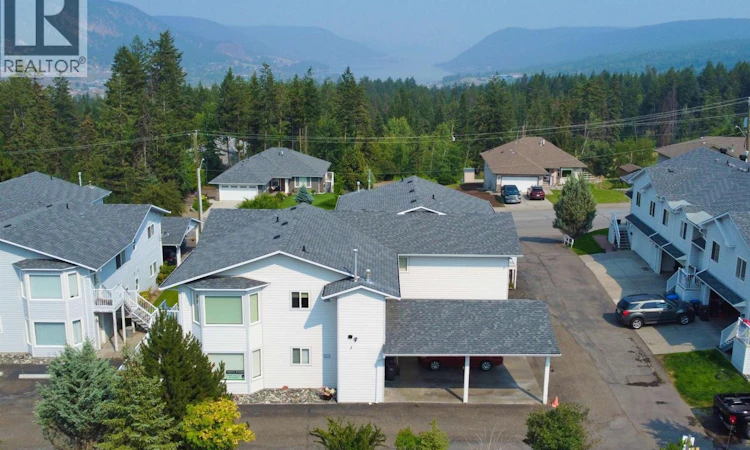 5-25 Westridge Drive