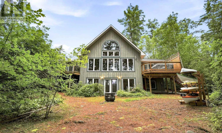 3386 Shore Road WEST