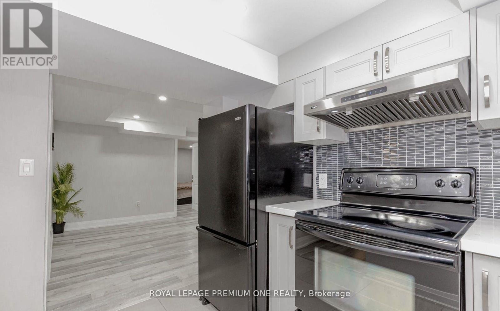 BASEMENT-2085 Bridge Road, Oakville, ON, L6L 2E8 - 9