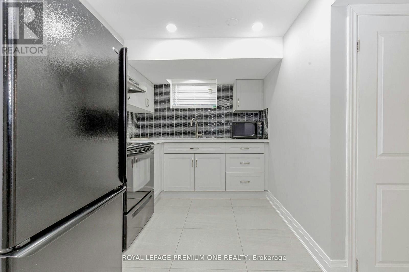 BASEMENT-2085 Bridge Road, Oakville, ON, L6L 2E8 - 10