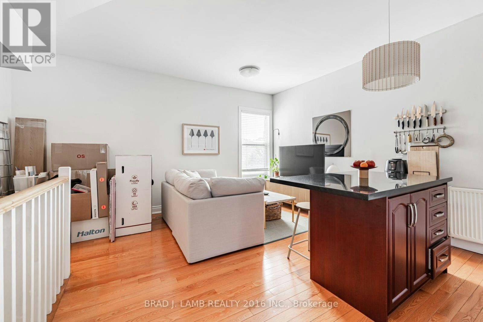 3-665 Richmond Street W, Toronto, ON, M6J 1C2 - 3