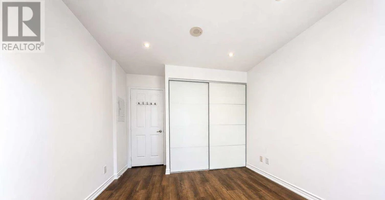 216-35 Hollywood Avenue, Toronto, ON, M2N 0A9 - 11