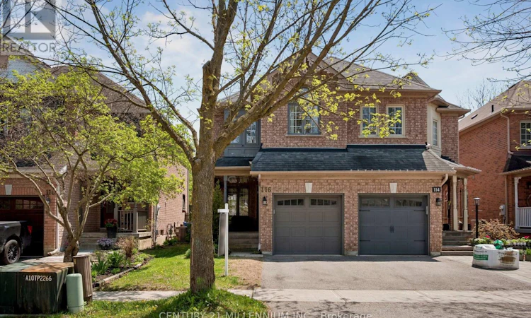 116 Woodroof Crescent