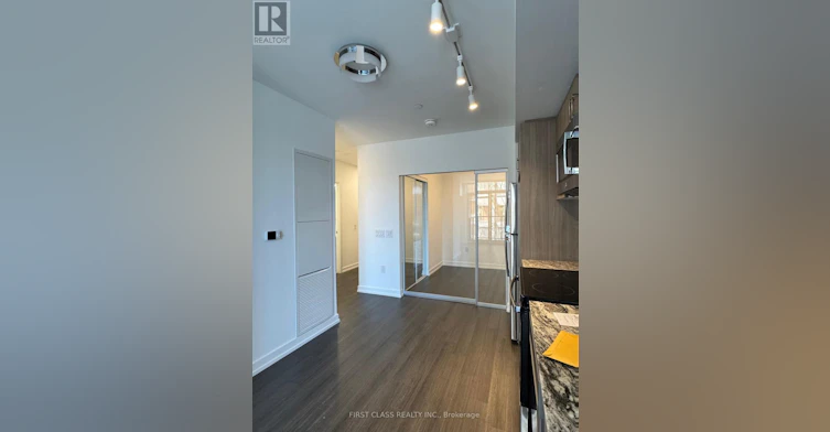 825-4010 Eglinton Avenue, Toronto, ON, M9A 0G5 - 8
