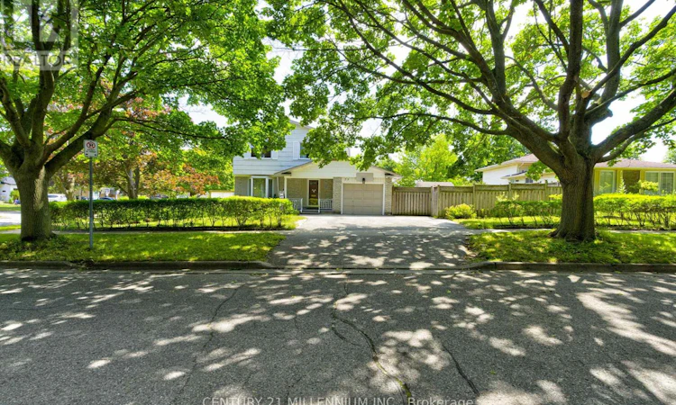 59 Lewis Crescent