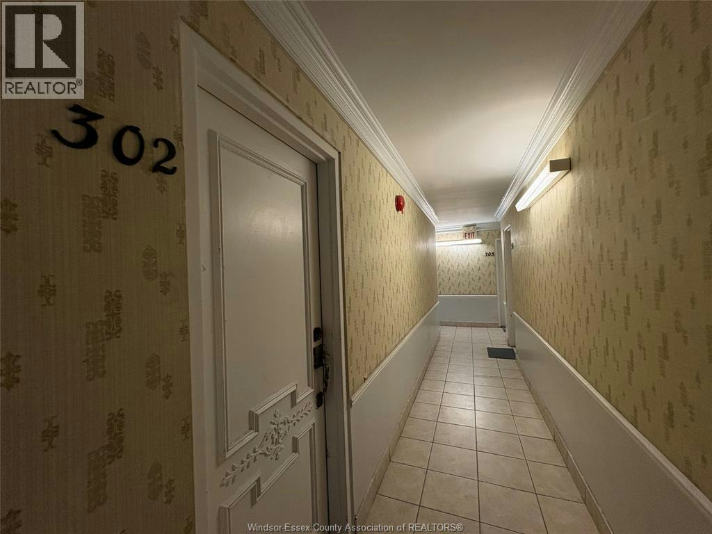 302-3044 Sandwich, Windsor, ON, N9C 1A4 - 4