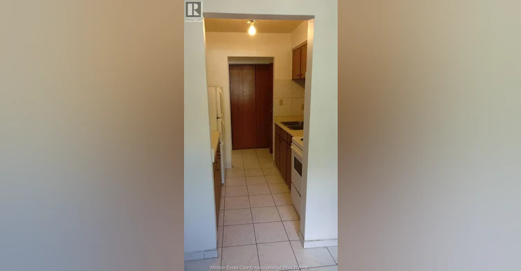 302-3044 Sandwich, Windsor, ON, N9C 1A4 - 9