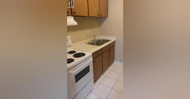 203-3044 Sandwich, Windsor, ON, N9C 1A4 - 8