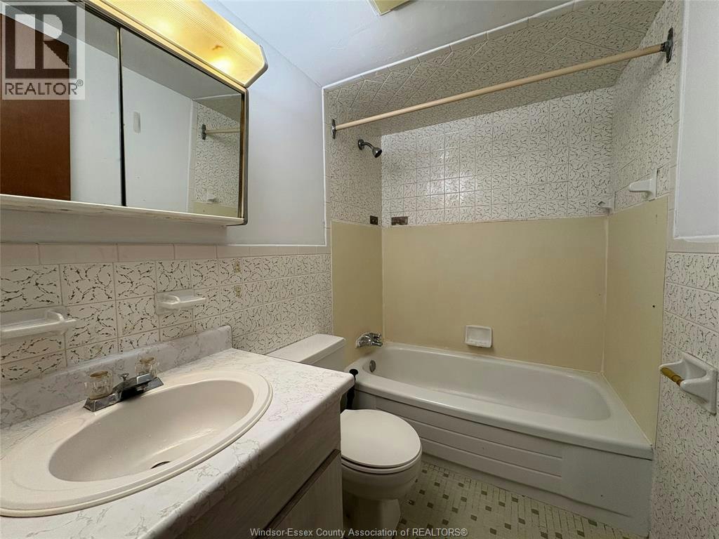 203-3044 Sandwich, Windsor, ON, N9C 1A4 - 9