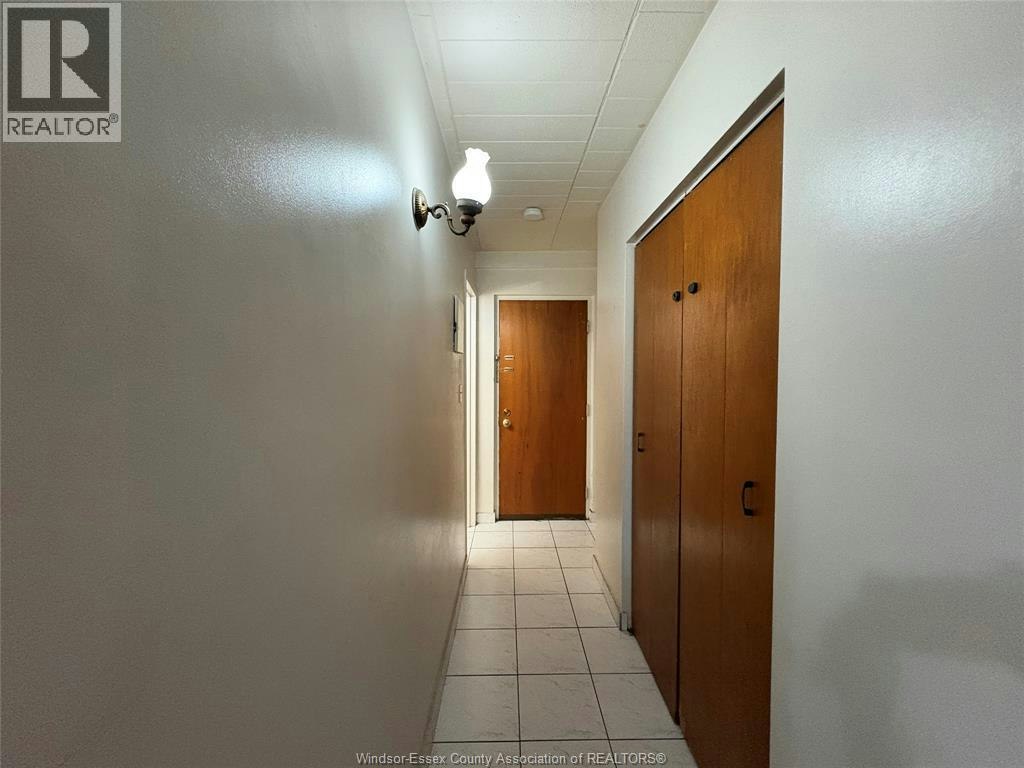 203-3044 Sandwich, Windsor, ON, N9C 1A4 - 4