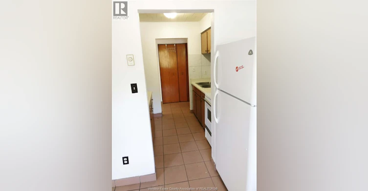 202-3044 Sandwich, Windsor, ON, N9C 1A4 - 7