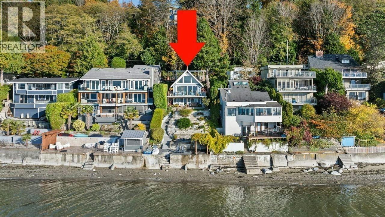 188 Tsawwassen Beach Road, Delta, BC, V4M 2J2