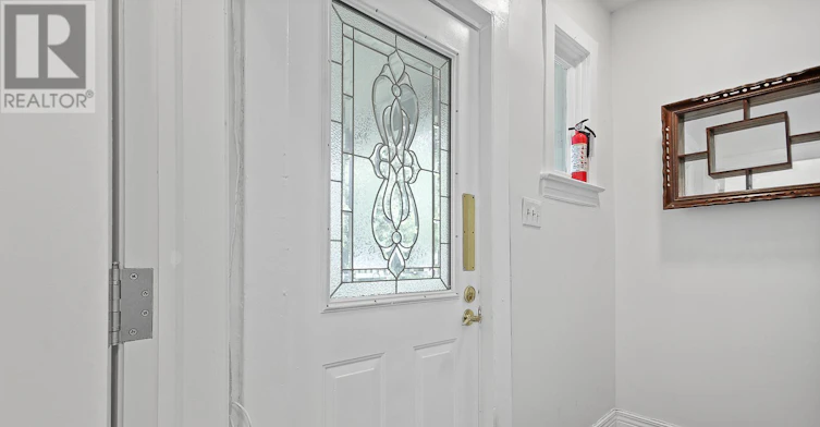 2 (GROUND-35 Humberside Avenue, Toronto, ON, M6P 1J6 - 7