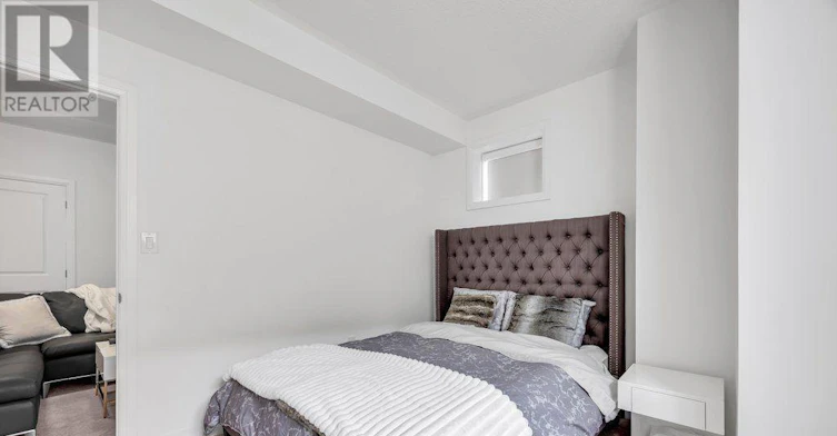 9 Crown Gate, Oakville, ON, L6M 0W8 - 37