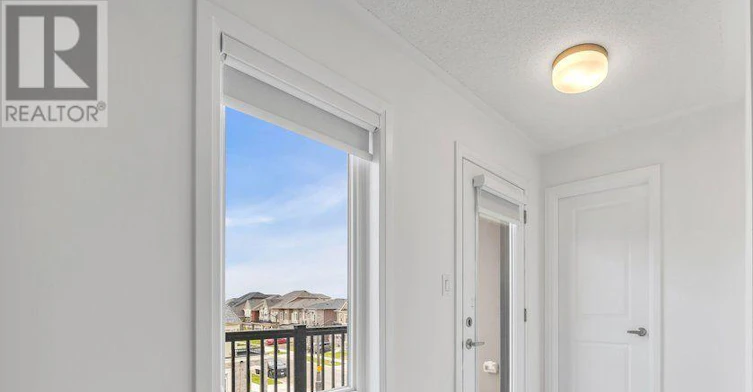 9 Crown Gate, Oakville, ON, L6M 0W8 - 30