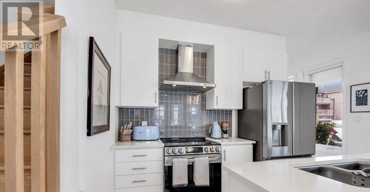 9 Crown Gate, Oakville, ON, L6M 0W8 - 9