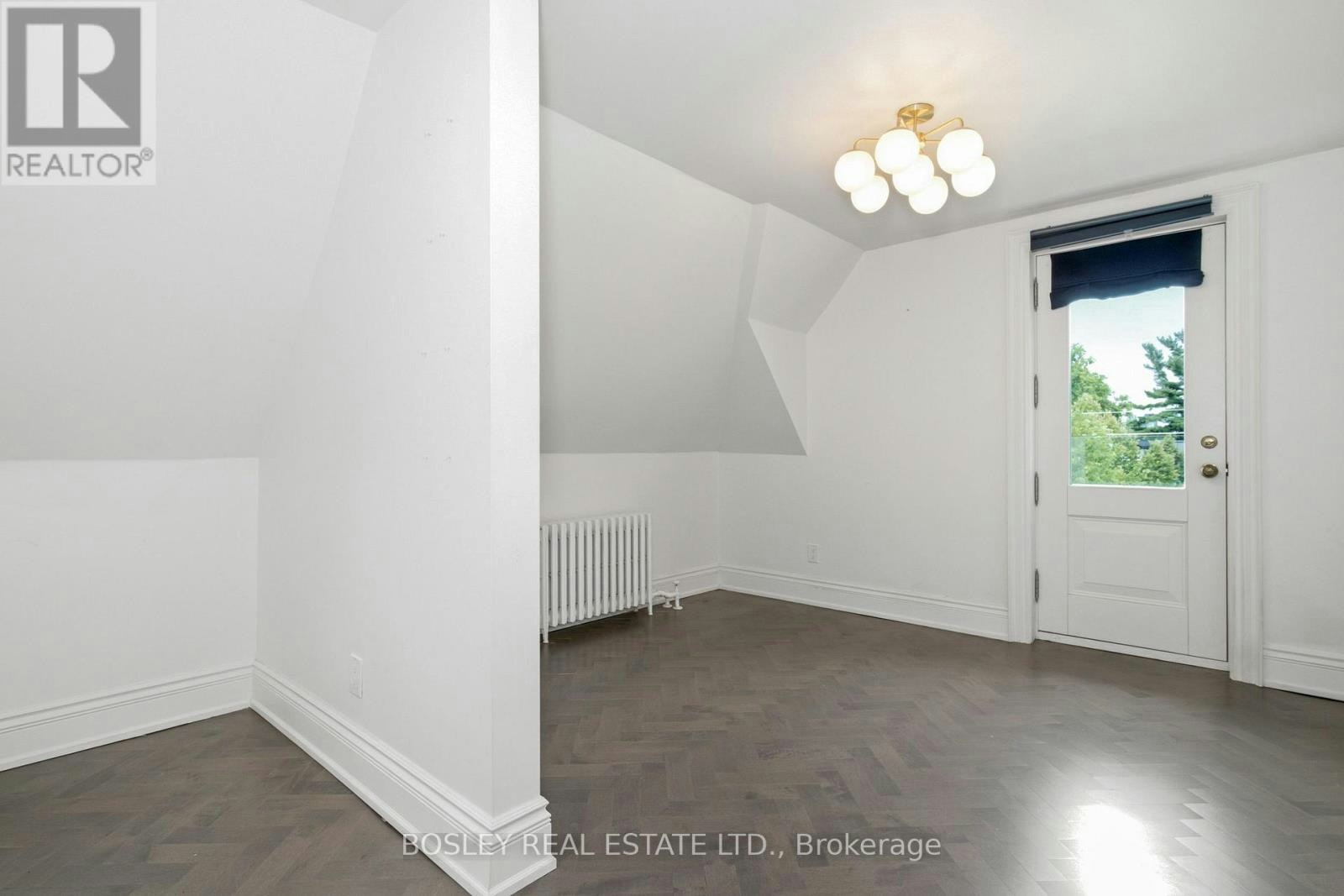 UPPER-178 High Park Avenue, Toronto, ON, M6P 2S4 - 29