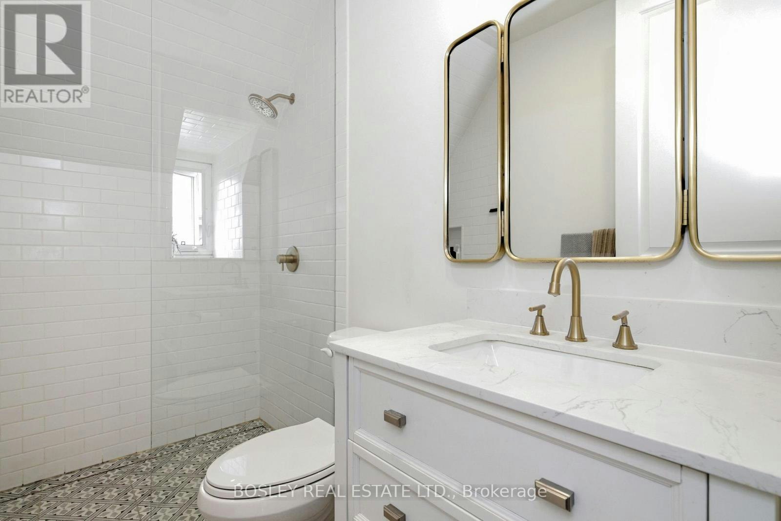 UPPER-178 High Park Avenue, Toronto, ON, M6P 2S4 - 34