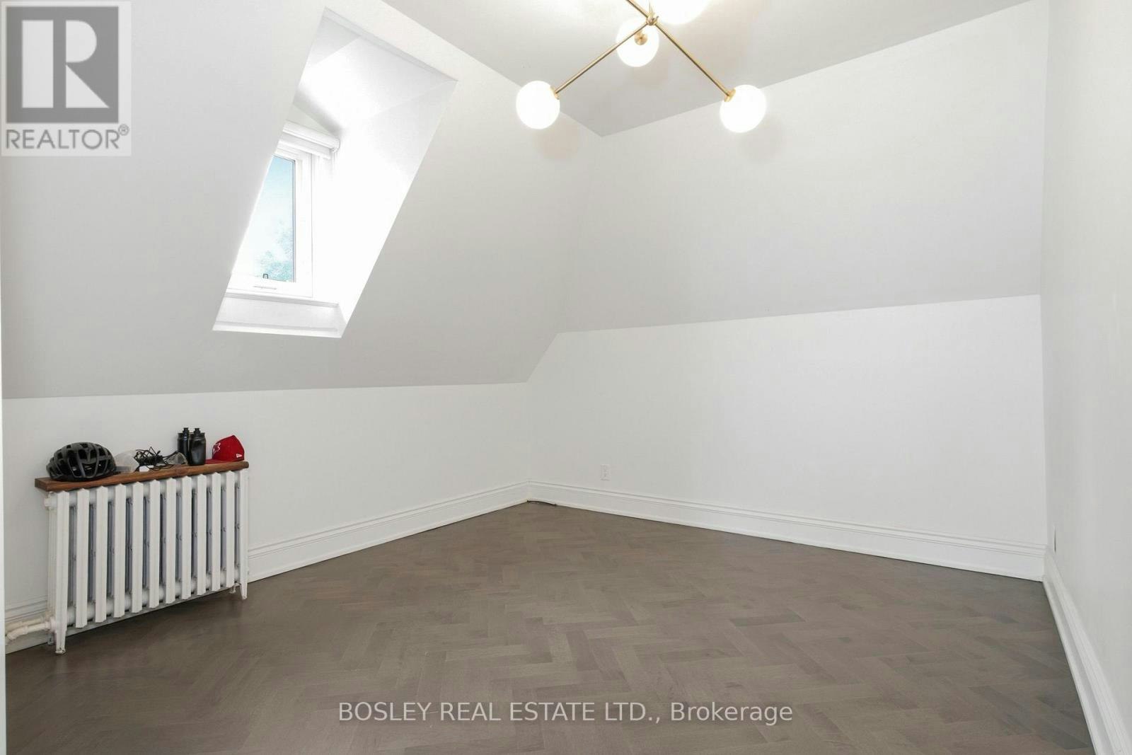 UPPER-178 High Park Avenue, Toronto, ON, M6P 2S4 - 19
