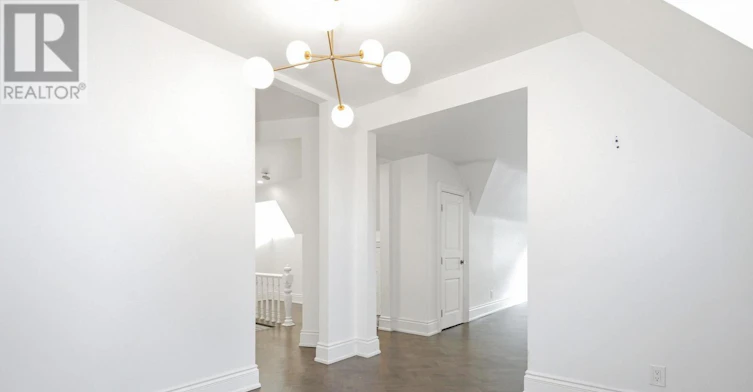 UPPER-178 High Park Avenue, Toronto, ON, M6P 2S4 - 20