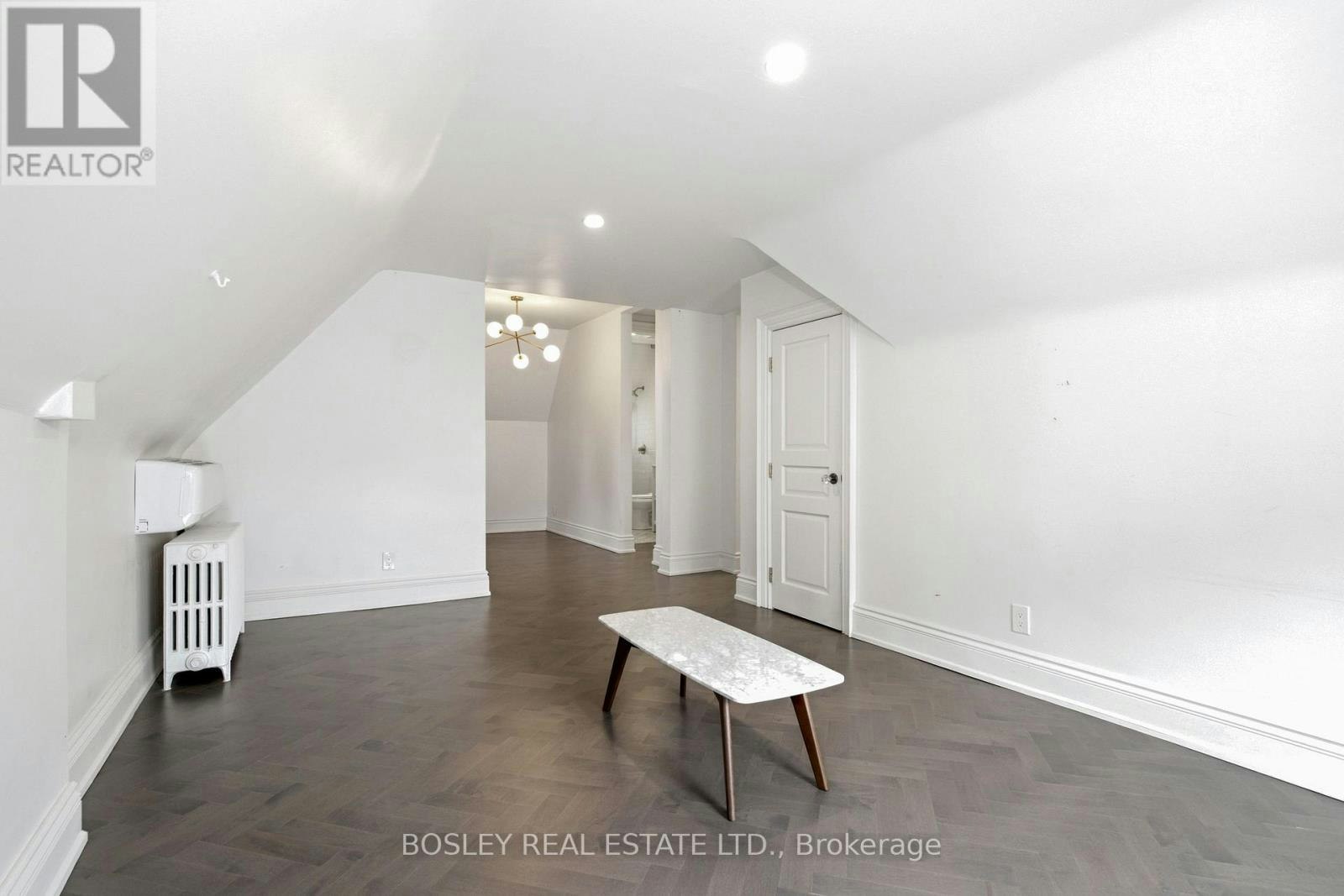 UPPER-178 High Park Avenue, Toronto, ON, M6P 2S4 - 16
