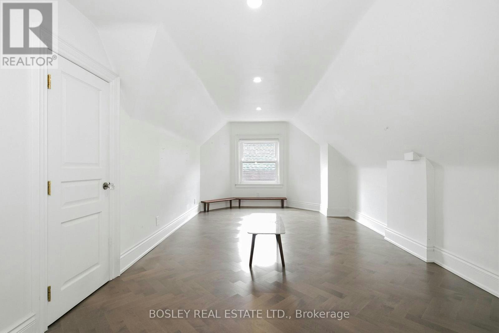 UPPER-178 High Park Avenue, Toronto, ON, M6P 2S4 - 13