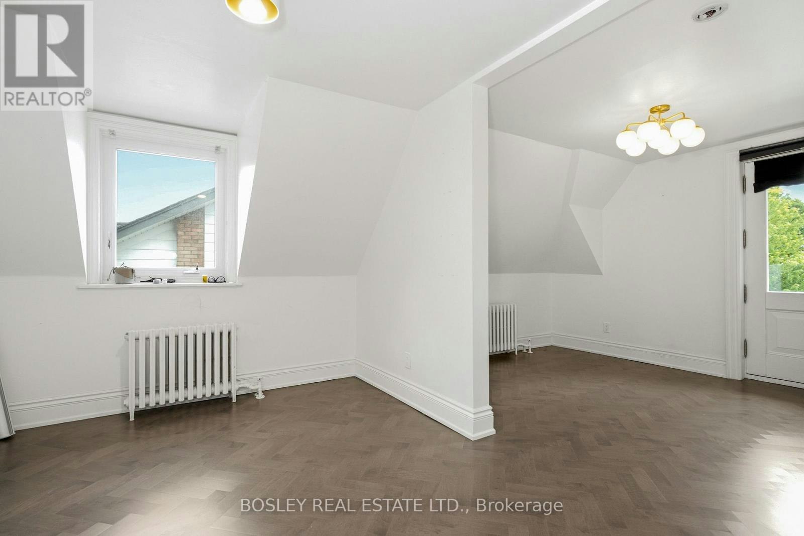 UPPER-178 High Park Avenue, Toronto, ON, M6P 2S4 - 28