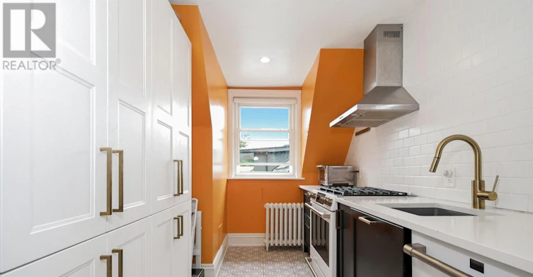 UPPER-178 High Park Avenue, Toronto, ON, M6P 2S4 - 8