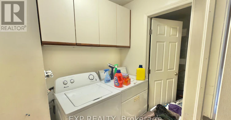 16 Marshall Street, Waterloo, ON, N2J 2T2 - 7
