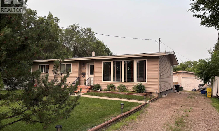 220 4th Street