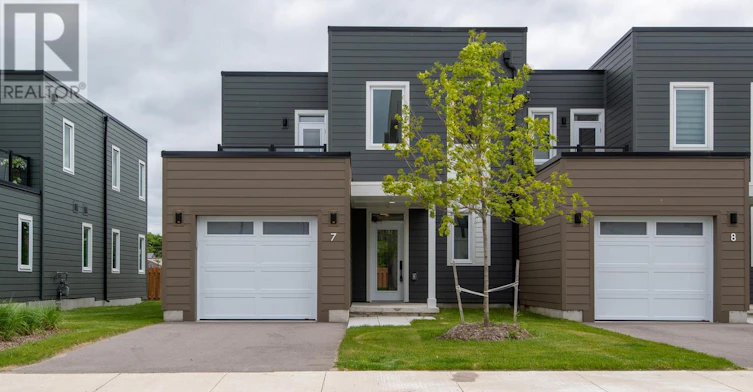7-19 West Street, Kawartha Lakes, ON, K0M 1N0