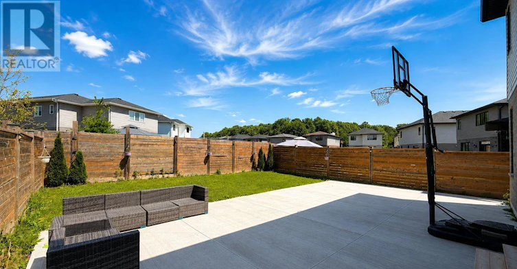 1340 John Kenney Drive, London, ON, N6G 0Y1 - 3