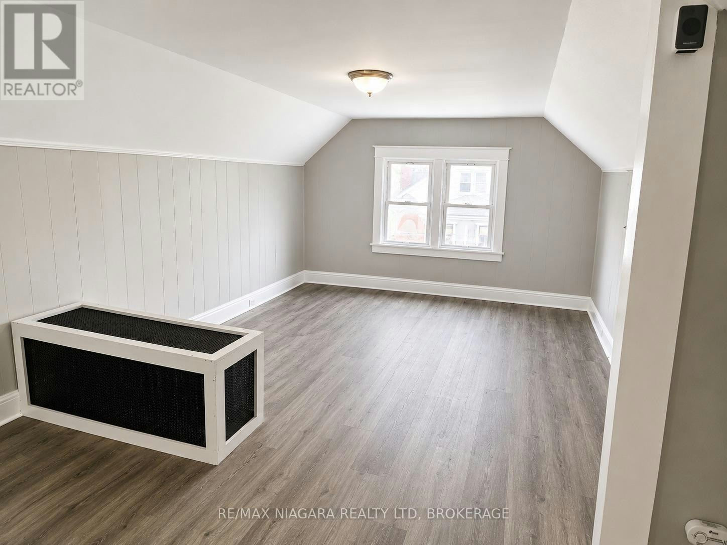 3-23 Avenue Place, Welland, ON, L3B 4B2 - 3
