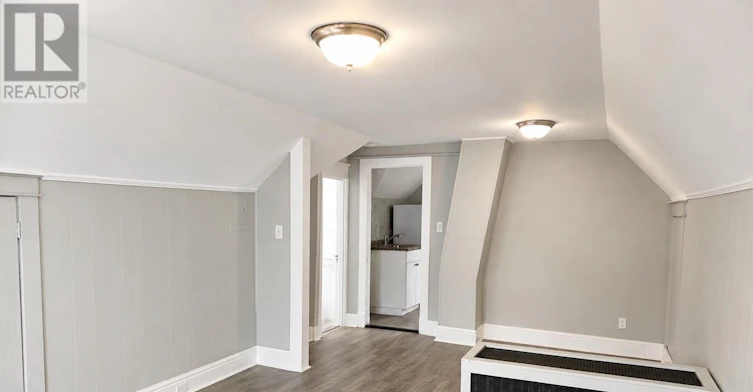 3-23 Avenue Place, Welland, ON, L3B 4B2 - 4