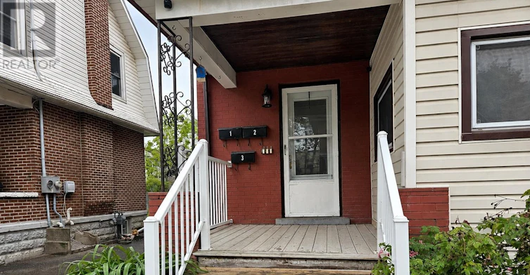 3-23 Avenue Place, Welland, ON, L3B 4B2