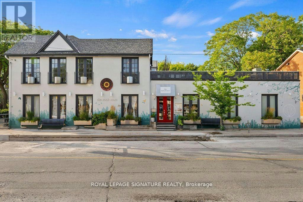 154 Harbord Street, Toronto, ON, M5S 1H2