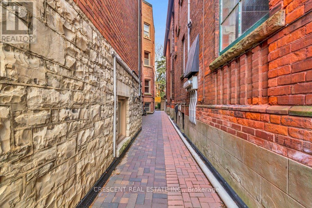 LOWER-83 Madison Avenue, Toronto, ON, M5R 2S3 - 27