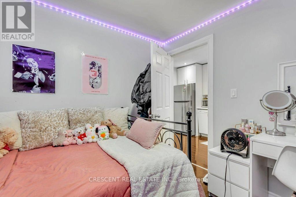 LOWER-83 Madison Avenue, Toronto, ON, M5R 2S3 - 18