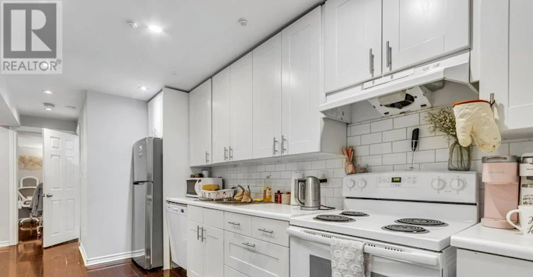 LOWER-83 Madison Avenue, Toronto, ON, M5R 2S3 - 10