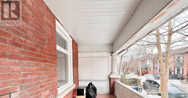 17 Winnifred Avenue, Toronto, ON, M4M 2X2 - 46
