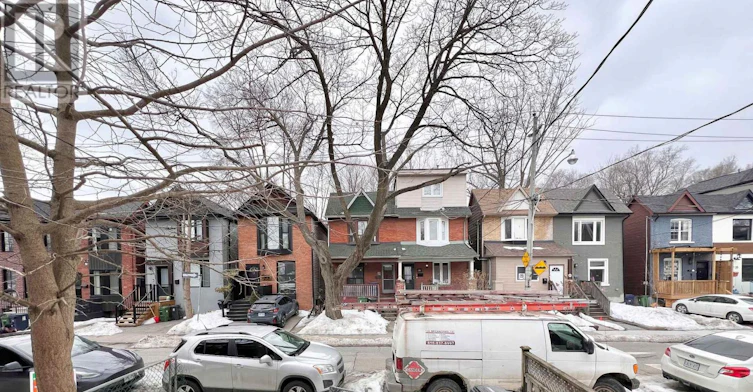 17 Winnifred Avenue, Toronto, ON, M4M 2X2 - 47