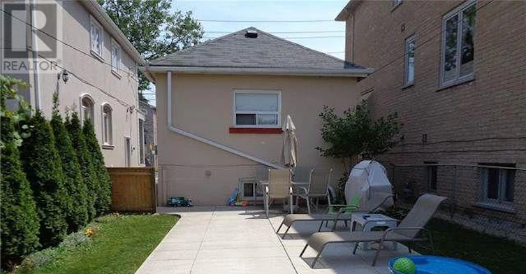 970 Briar Hill Avenue, Toronto, ON, M6B 1M3 - 11