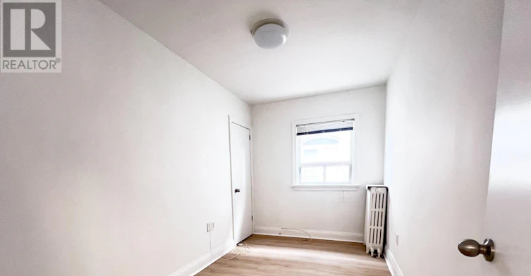 970 Briar Hill Avenue, Toronto, ON, M6B 1M3 - 5