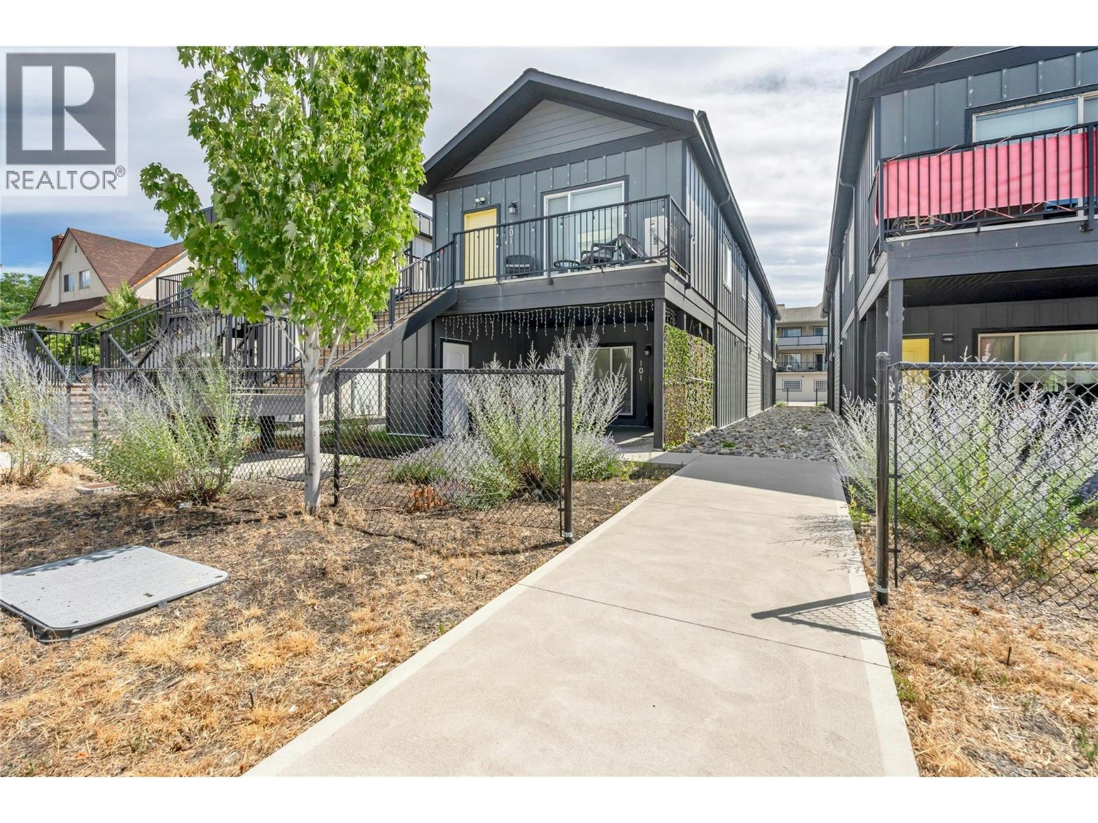116 Calgary Avenue, Penticton, BC, V2A 2T6 - 2