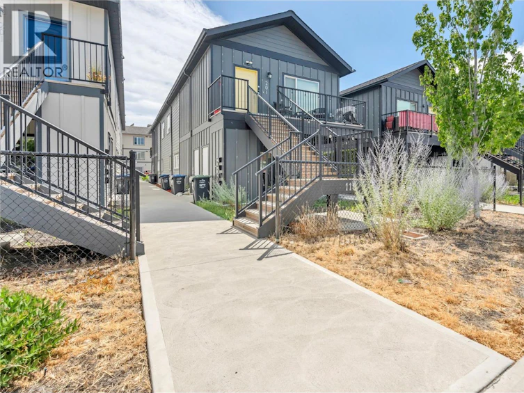 116 Calgary Avenue, Penticton, BC, V2A 2T6