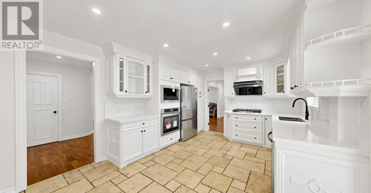 MAIN/UPPER-15 Sonata Crescent, Toronto, ON, M3B 2C3 - 8