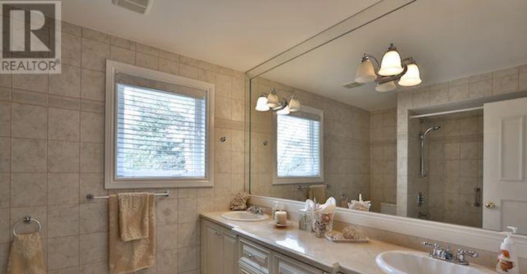 15 Sonata Crescent, Toronto, ON, M3B 2C3 - 8